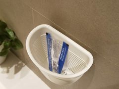 -银泰百货(厦门国贸中心店)