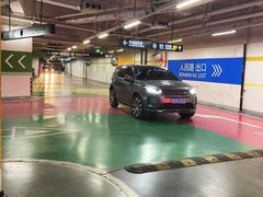 -BFC外滩金融中心停车场