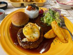 汉堡牛排-Cafe Alice咖啡爱丽丝(奥城店)