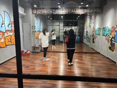 -小力量少儿街舞梦工厂