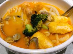 鑫鑫の海鲜金汤面疙瘩-金八仙酒店