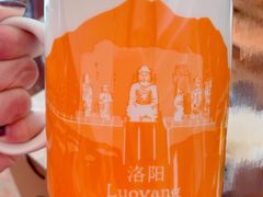 -星巴克(洛阳中州路王府井店)