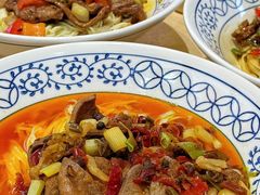 -李与白包子铺(桐梓林店)