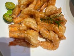 蜜汁酥皮虾-四季民福烤鸭店(王府井灯市口店)