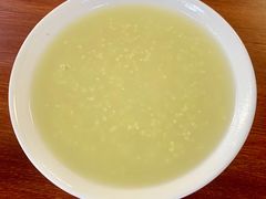 小米粥-宝瑞门钉肉饼店