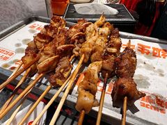 -威记烧嘢·南宁烧烤·超级生牛(绿地店)