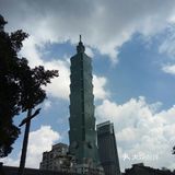 美景一览无余。世界最快电梯真的是有够快，刷刷的就到了