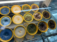 -椰爺爺·椰子冻砵仔糕