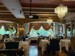 -火车头法国西餐厅