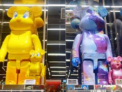 -泡泡玛特POPMART(侨福芳草地店)