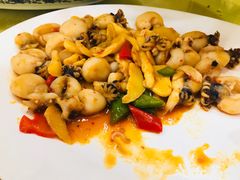 -山明水秀大饭店