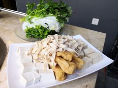 -陈大锅·岳阳鱼馆·地道岳阳菜(美食街店)