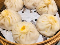 富春小笼包-大食代美食广场(上海中心店)