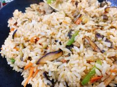 茄子炒饭-延边白玉串城(东环城路店)