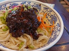 -亿诣蝎府炸酱面羊蝎子火锅(酷车小镇店)