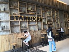 -星巴克臻选(湖滨道店)
