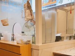 -月亮房·白斩鸡(娄山关路店)