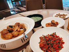 -艳阳天·非遗楚菜(武汉客厅店)