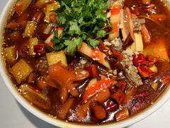 -巴特餐饮6加1音乐餐吧·新疆菜