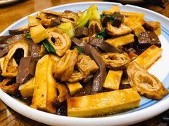 辣大肠-火娃菜馆(新岭花园1期店)