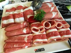 -何鲜菇火锅(大营盘店)