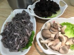 -为什么牛潮汕牛肉火锅(万胜广场店)