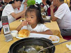 -吉莲利苑海鲜酒家(珠海拱北29年老字号店)