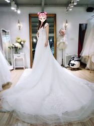 -LANYI COUTURE高级婚纱礼服改衣店