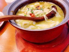 -周鱼小馆石锅酸菜鱼(活力汇店)