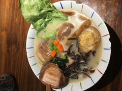 豚骨叉烧乌冬-石屋料理(南京西路店)