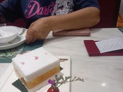 -悦得闲广式点心茶楼(蓝鲸世界店)