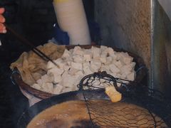 -仓桥直街臭豆腐