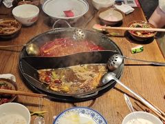 -萍姐火锅·公路夜市(武汉首店)