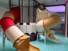 -涨巢·潮玩水疗局