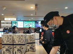 -霸王茶姬(上海恒基名人店)