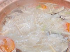 -阿婆情腊排骨火锅(金虹路店)