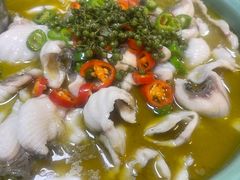 -重庆鸡公煲·青锅花椒鱼(牡丹江路店)