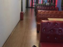 -美航国际健身(蓝光店)