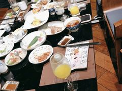 -新鲜特色餐厅(香格里拉大酒店)