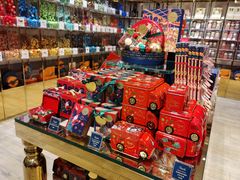 零售区-VENCHI 闻绮(北京国贸商城店)