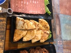 -胡悦里韩式烤肉(芝罘万达广场店)