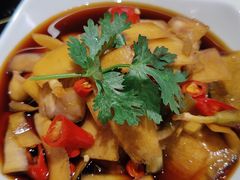 萝卜皮菜根香-石头咕(葵蓬店)