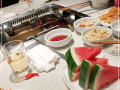 -海底捞火锅鲜切牛肉主题店(长寿路店)