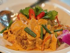 -Chom Cafe and Restaurant