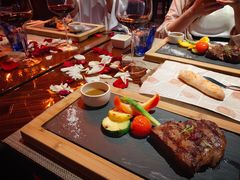 碳烤澳洲西冷牛排-YUE·6·西式融合餐厅(外滩六号店)