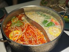 -椰子湾·海南火锅·糟粕醋·椰子鸡(正大广场店)