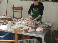 -章记正宗南岗鱼蛋火锅