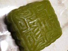 -许西美食一条街