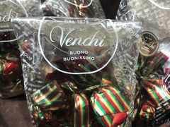 -VENCHI 闻绮(北京国贸商城店)