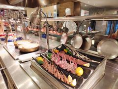 -圣丰索菲特·2 On 988 Café 自助餐厅